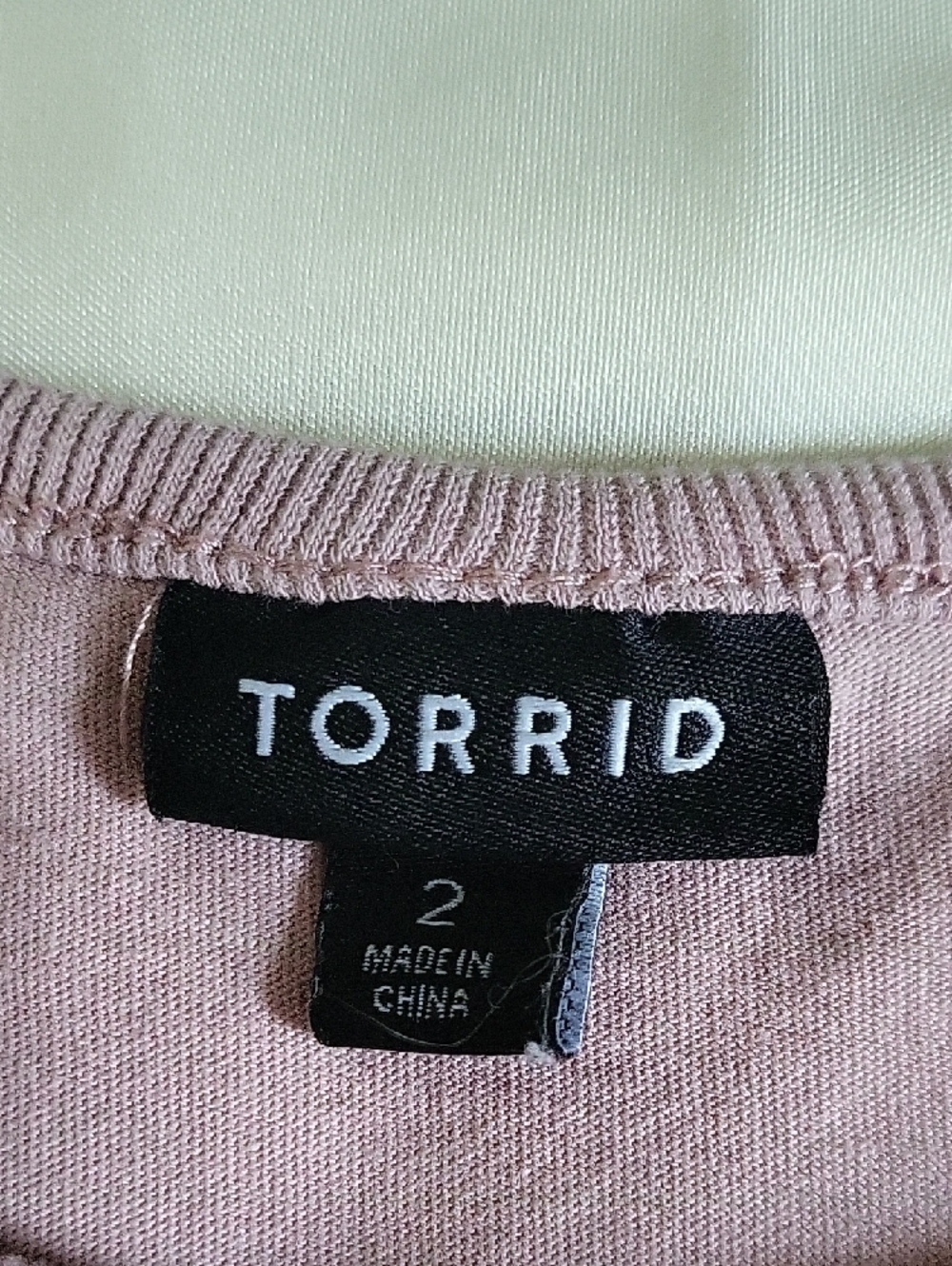 Torrid Desert Dreaming Graphic Tee Size 2X Pink Cactus Cutout Neckline - Picture 6 of 11